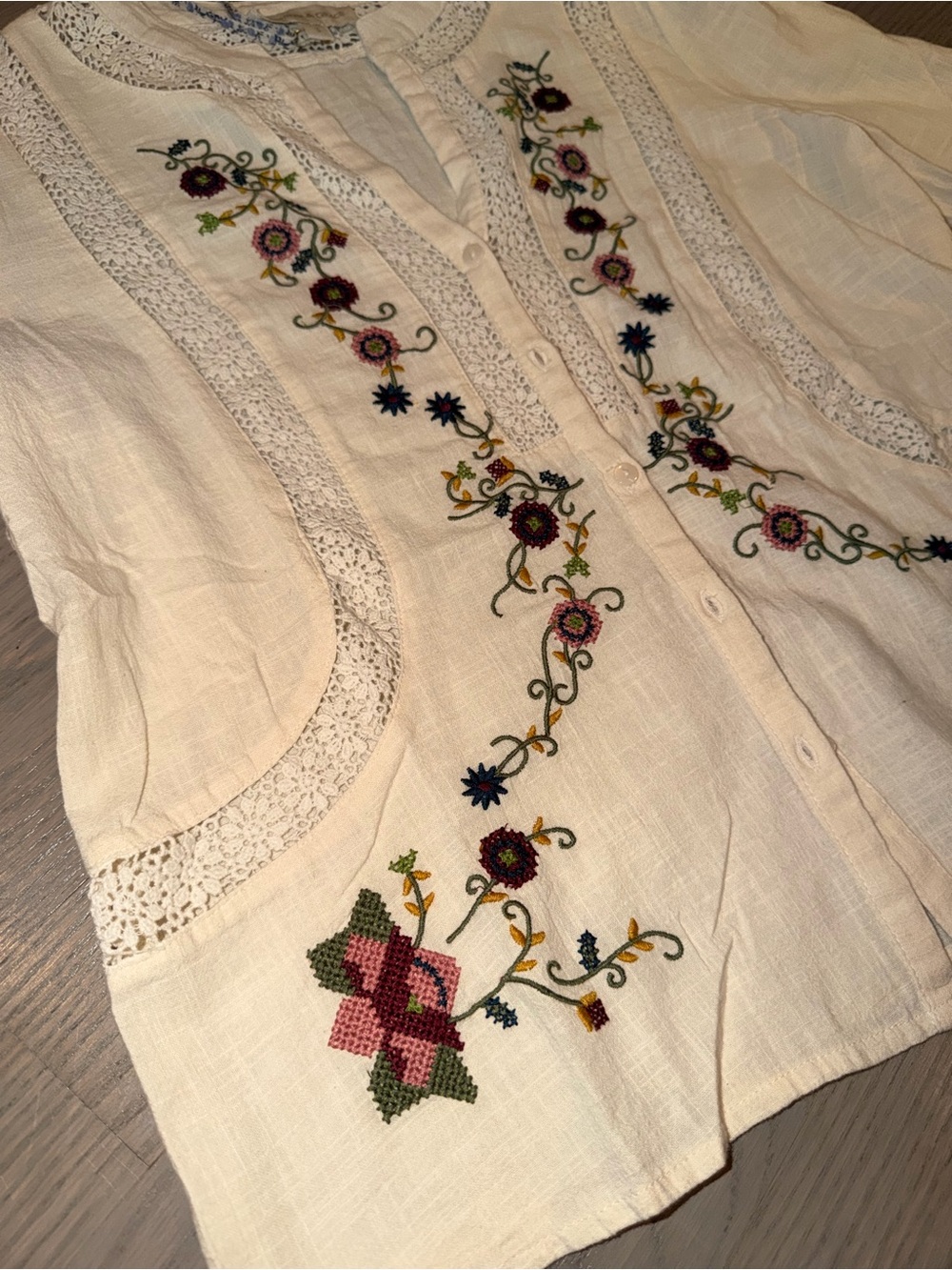 Jennifer & Grace Embroidered Cream Button-Front Peasant Blouse - Picture 2 of 5